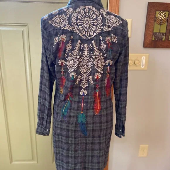 JOHNNY WAS Tunic with Embroidery XS NWT - Picture 1 of 11